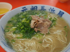 夜食にラーメン。とってもあっさりしていて夜食にぴったり。