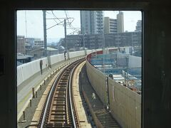 このあたり現在高架工事の真っ最中。
すでに下り線だけ高架化されている。
上り線は工事中。