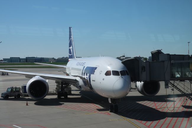 Lotポーランド航空 ビジネスクラス搭乗記 アムステルダム ワルシャワ 成田 Review Lot Polish Airlines Business Class Lo Boeing 787 8 18 Gw カイロ アムステルダム ワルシャワ ワルシャワ ポーランド の旅行記 ブログ By Megさん フォートラベル