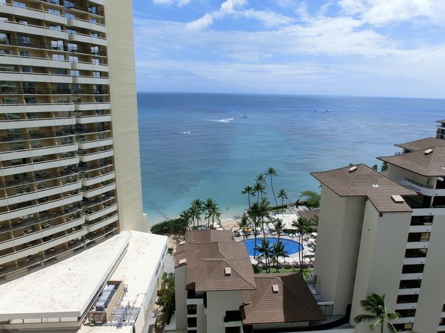 15時前にホテルまで送ってもらい終了。<br />買ってきたお土産や荷物を部屋に置きに戻ってきました。