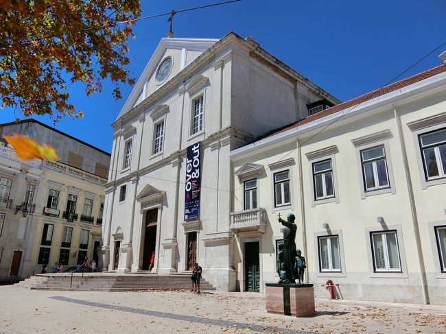 教会の隣には博物館が併設されている。