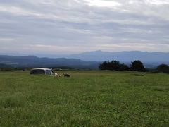 今日は長湯温泉の家族をピックアップして、豊後高田まで遠征。
長湯温泉の途中にあるガンジー牧場に眺めのいい広場があったから休憩。