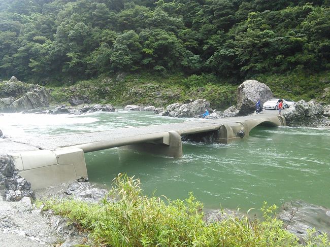 車中泊 四国一周 5 高知 仁淀川の沈下橋を見てみよう 高知県の旅行記 ブログ By ツッチーさん フォートラベル 車中泊 四国一周 5 高知 仁淀川の沈下橋を見てみよう 高知県の旅行記 ブログ By ツッチーさん フォートラベル