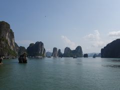 食べている間に奇岩に近づいていました。