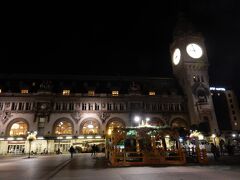 早速街歩き開始。

リヨン駅から地下鉄で遊びに行きました。

この日と翌日はパリの歴史遺産デーで、夜間にオープンしている施設もあるためです。