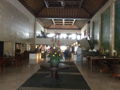 ザ パトラ バリ リゾート＆ヴィラズです！
１泊朝食付きで＠約7,200円です。
じゃらんネットのクーポンとポンタポイントを使って１泊朝食付きで＠7,000円×3泊＝21,000円です。