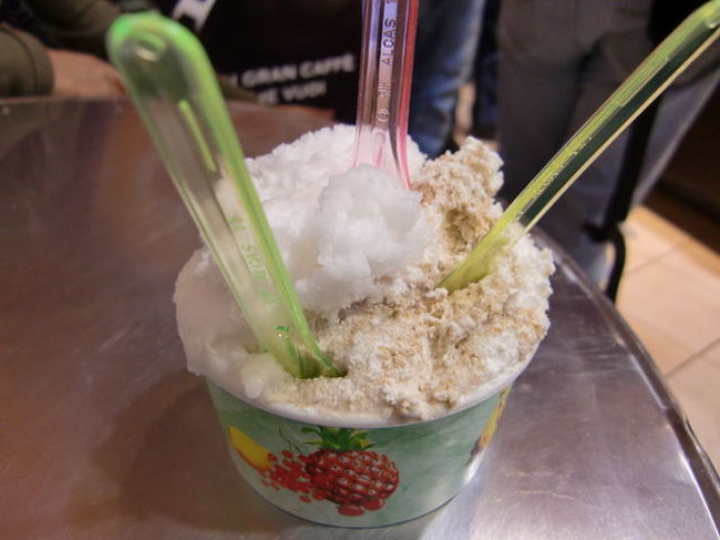 お約束のジェラート