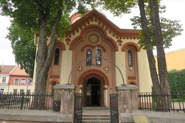 「聖キャサリーン教会」の近くにある<br />「聖イグナトス教会」「聖霊教会」に行きたいんですが…<br /><br />見逃してしまったのか、いつの間にか朝見た教会に辿り着きました(^^;)<br />帰国後調べると、「ロシア正教教会」でした。