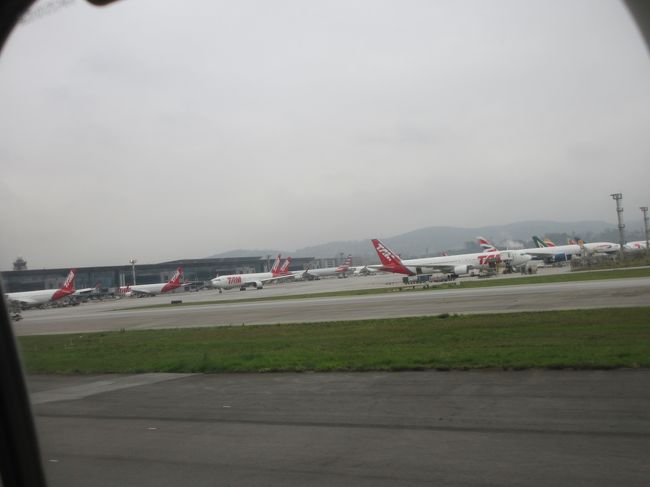 サンパウロ・グアルーリョス空港に到着<br /><br />