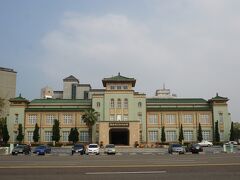 最後に、高雄市立歴史博物館をみていきましょう。日本統治時代の高雄市役所だったとか。建物じたい見る価値があります。