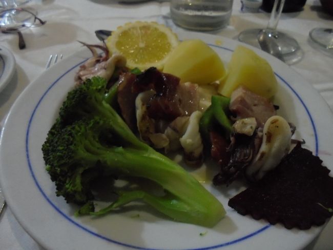 イカのグリル。歯が、治療中で痛くてあまり食べられませんでした。