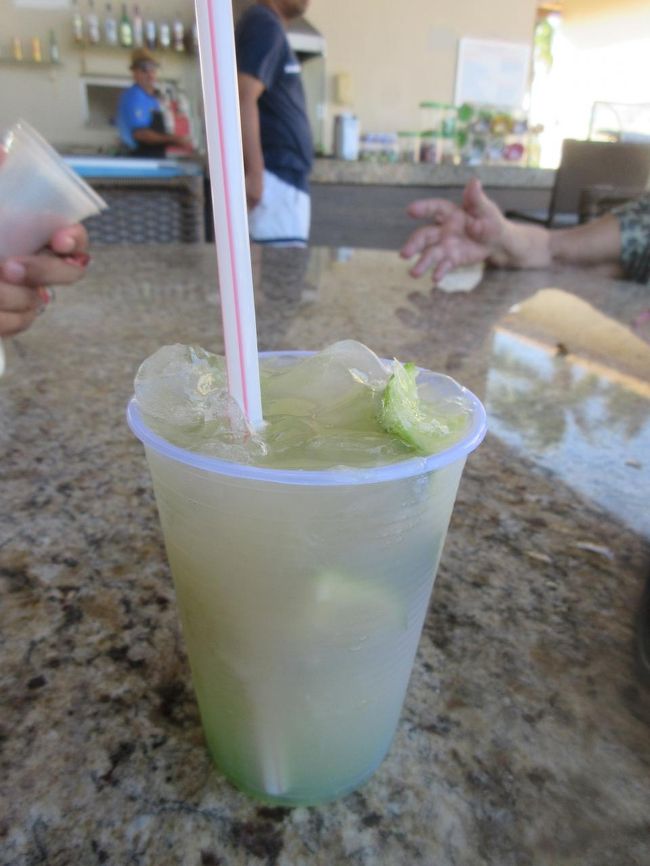 カイピリーニャ！<br />　ピンガは１０年物を使用<br /><br />