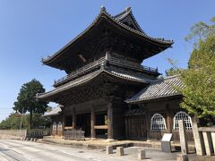 東岡崎駅から路線バスに乗って大樹寺（だいじゅじ）にやってきました。