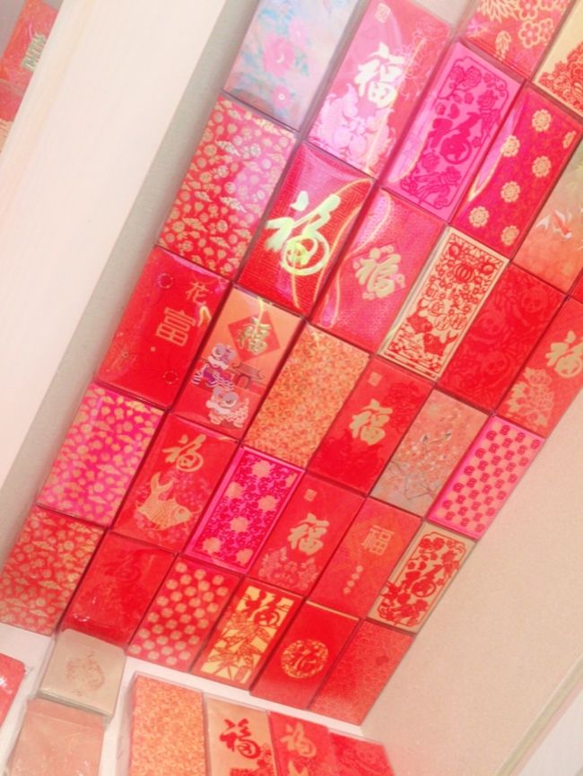 朝ごはんを食べた後、周辺散策。<br />買うかひたすら悩んだ結果、朝から荷物が増えるのは、、、<br />と断念(>_<)<br />お土産にも、自分用にも使えそう