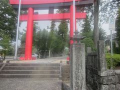 最初にやって来たのはこちらの神社です。