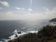 与那国島のシンボル立神岩付近での画像
肝心の岩が映っていません笑

しかし海が雄大だ
