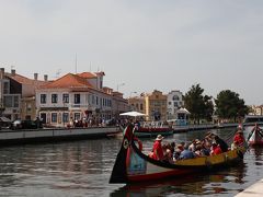 モリセイロで運河を巡るツアーは大盛況でした。
ちょっと乗ってみたかったなぁ…