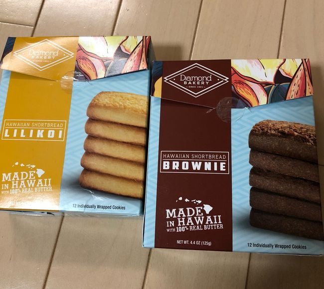 (このクッキー、すごく美味しい！<br />確か、$3くらい<br />↑写っているリリコイとブラウニーの他にパイナップルも買いました<br />全部美味しい！<br />ぶっちゃけCookie Cornerより美味しい！)