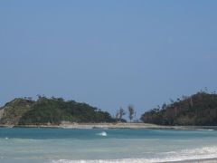 海を見に行きます。青い海青い空。
アクティビティでシュノーケルしたかったよ・・・。
お魚見たかったよ・・・。