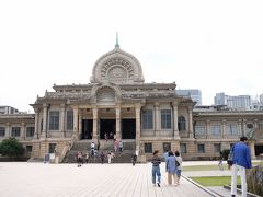 築地本願寺って名前はよく聞くけどこんなにオリエンタルな建物だったのですねぇ