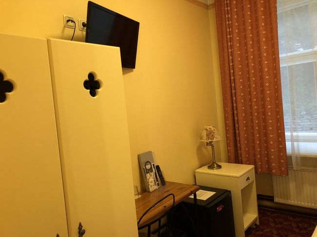 かわいいのぅ<br />かわいいのぅ<br /><br />雨も降っていないし、我慢できずに旧市街の散策へ出かけます！