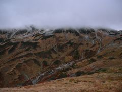 山荘の部屋の窓から
晴れることを祈ってたけど、この後雨が・・・