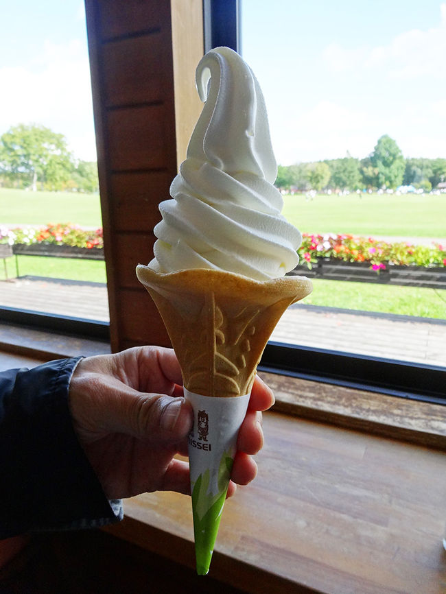 そして、ソフトクリーム！　濃厚で美味しいです(^^♪<br />自分はアイスクリームの中でソフトクリームが一番好きなので、大満足でした!(^^)!