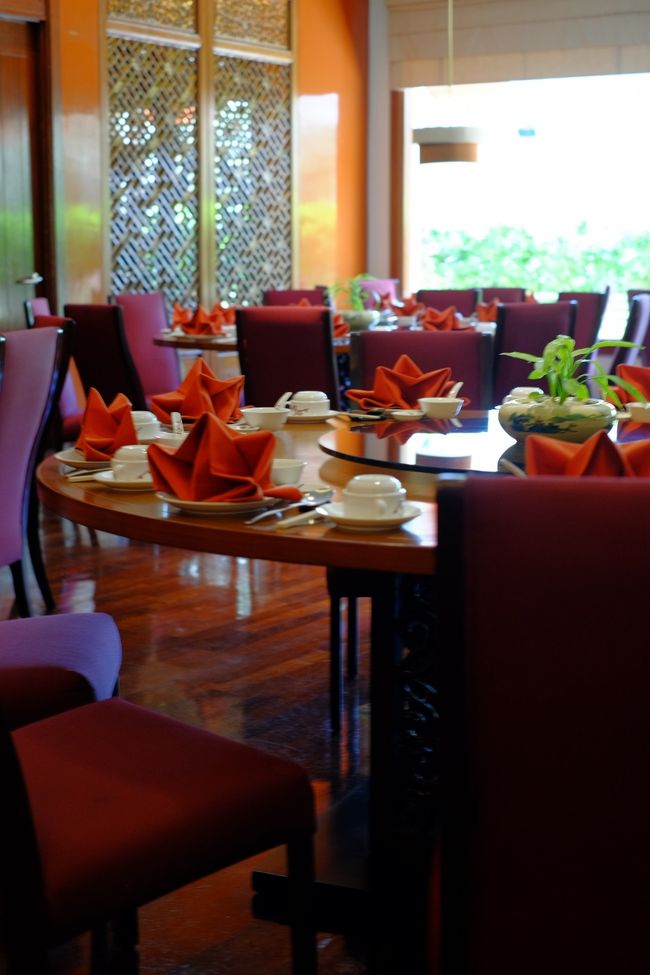 12時JUSTに入店して1番乗りでした。<br />その後も1時間半ほどのランチタイムでしたが、他1組しかいませんでした。