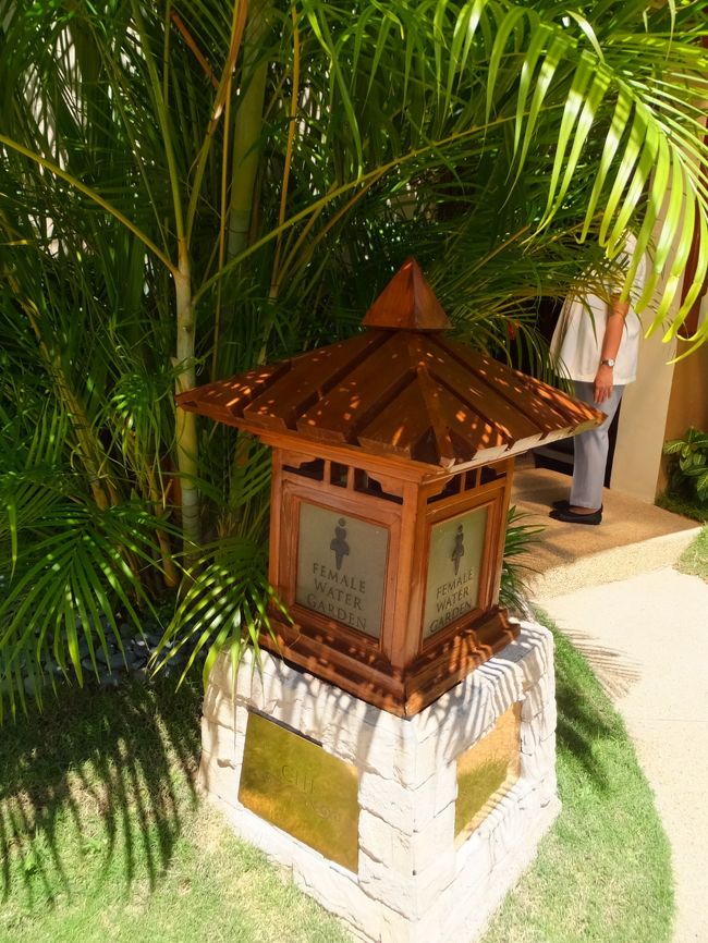 CHIスパは、6室のカップルヴィラと8室のガーデンスイートヴィラがあり、隠れ家的な雰囲気があります。