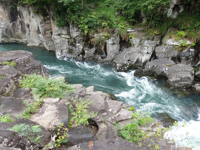 結構激しい急流です。落ちそうで怖い…。