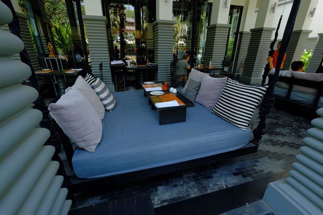 お目当てのスウィングシートを予約♪