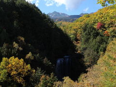 いつもの滝見台へも行きました。
乗鞍がきれいに見えています。(^^♪
