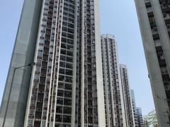 太古坊Taikoo Place周辺をぶらぶら。

香港らしくもあり、香港らしくもなく。
その後、近くにある太古城中心City Plazaでお買い物。