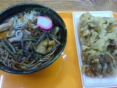 道の駅 水上町水紀行館。山菜ソバと舞茸の天ぷら。味？道の駅ですからね。710円。舞茸の量が多い。

この後は水上IC からノンストップで帰宅。渋滞無し。