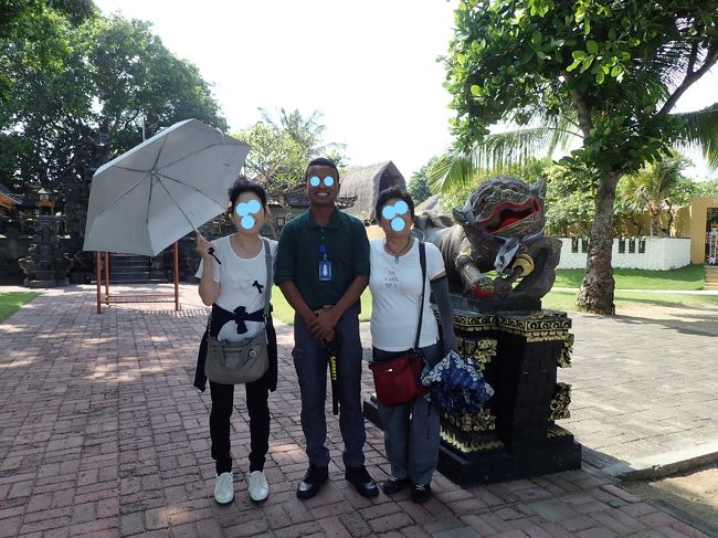 散歩の途中で。みんな気軽に撮影に応じてくれます。