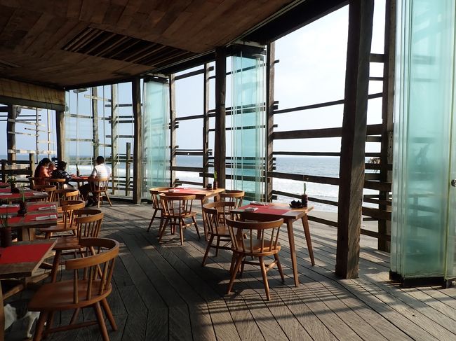 海べのレストラン<br />夕日が美しいらしい。