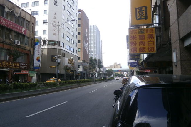 本日帰国日<br /><br />近場を朝の散歩