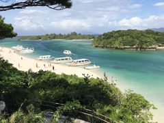 そして川平湾です。
安定の美しさです。
台風の影響か、波も風も少しあります。