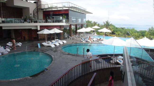 別角度から。右下の階段をおりるとすぐ部屋です。<br />