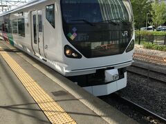 茅野駅近くでレンタカーの返却して、あずさ２６号で帰ります。

茅野駅では、先ほどの「縄文ビーナス」さんは有名なんですね～
駅前に大きな看板ありました。お土産のお菓子も数種類。
また機会があれば見に来ますw