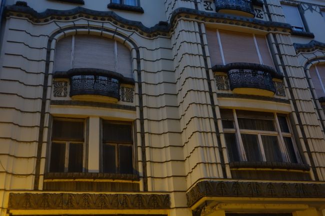 チャーミングなバルコニーですね。