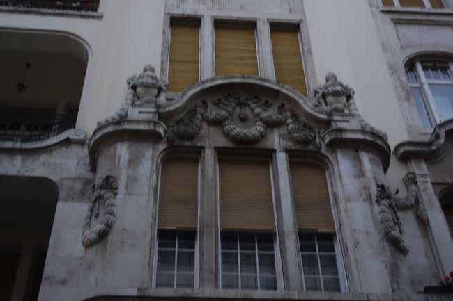 この時間開いているのはパン屋さん？