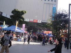 蒲田駅西口広場
ハロウィンのお祭り
