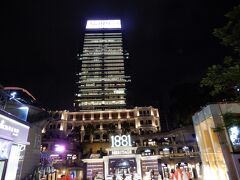 いつも外からばっかりしか撮らない１８８１ヘリテージ。