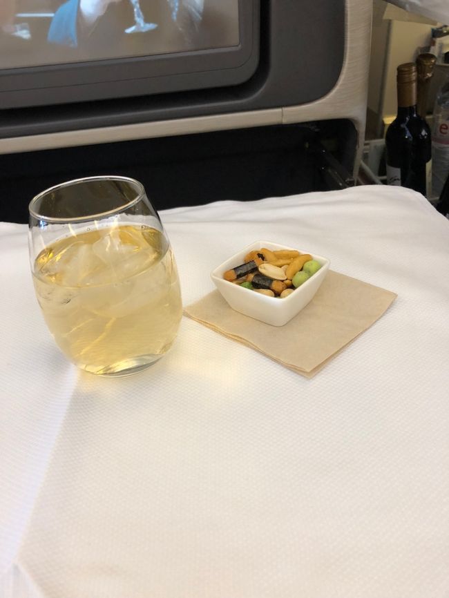 ジンジャーエールにおつまみです。