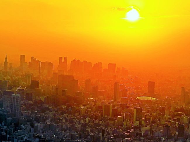 東京スカイツリー 4 夕陽 日の入り 夕焼け 展望デッキから眺め 新宿副都心を染めて 浅草 東京 の旅行記 ブログ By マキタン２さん フォートラベル