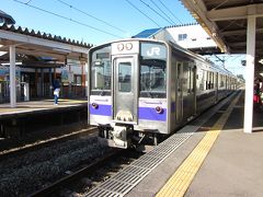 １３：２９発　一ノ関行き普通電車で花巻へ向います。

風光明媚な東北本線にＥ７０１形電車とは？…、
無粋なロングシートではせっかくの旅情が台無しですね？…。
がっかりします！とほほほ～。