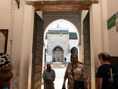 カラウィン モスク