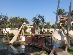 17時予約してましたが、早く着いてしまいぶらぶら。

ロマンティックシート？！とかいうのかな～
記念日にいいかもしれないですね。