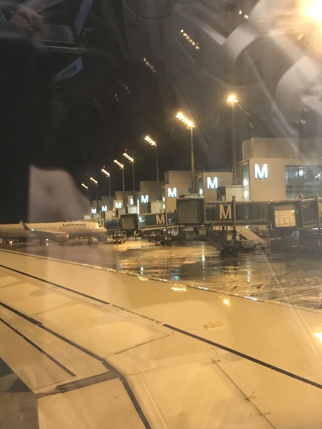 ミュンヘン空港に到着